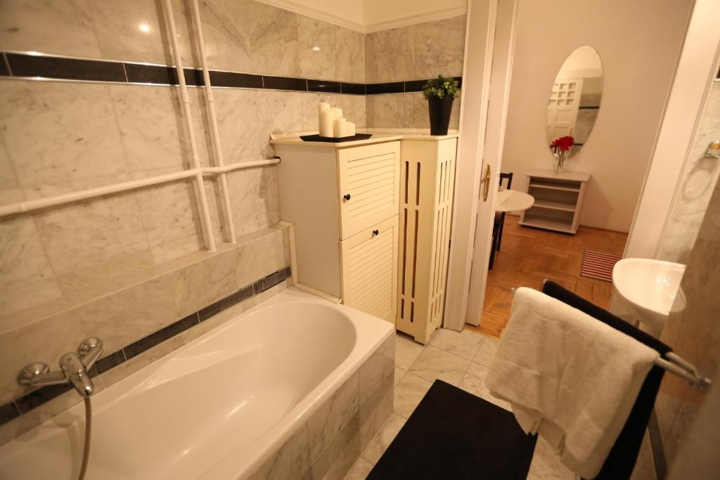 D.Five Classic Luxury Apartment 布达佩斯 客房 照片