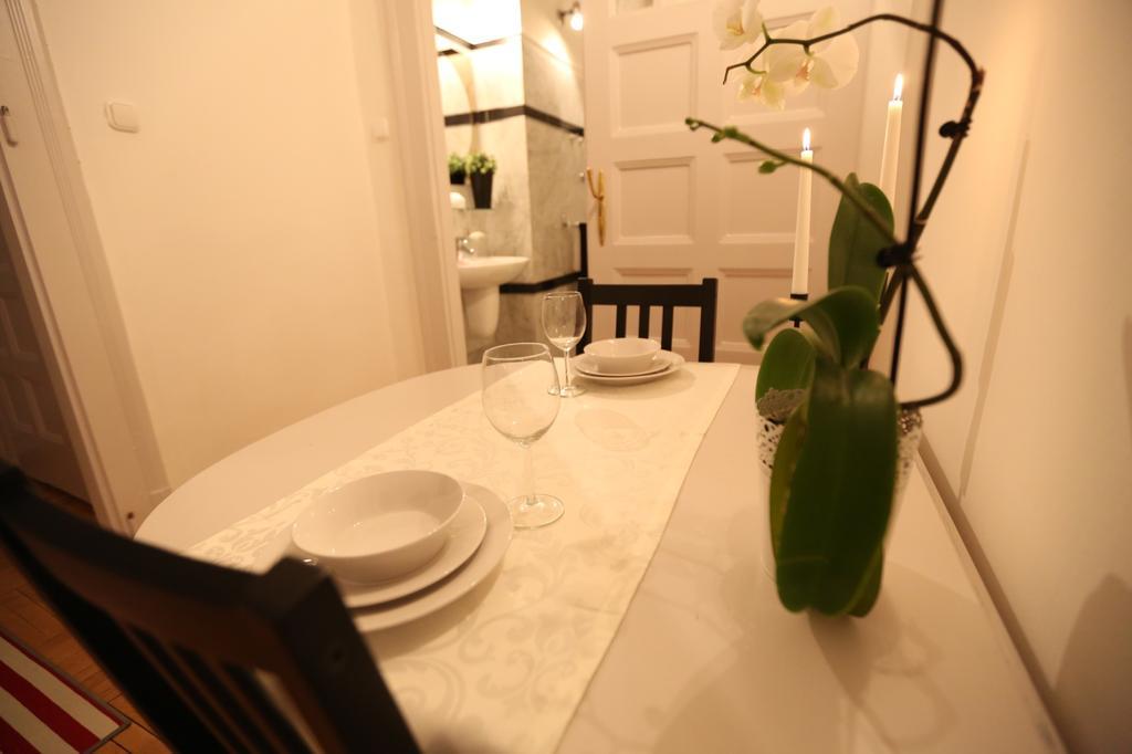 D.Five Classic Luxury Apartment 布达佩斯 外观 照片